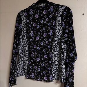 Forever 21 Floral Long-Sleeve Women’s Top — Purple on Black